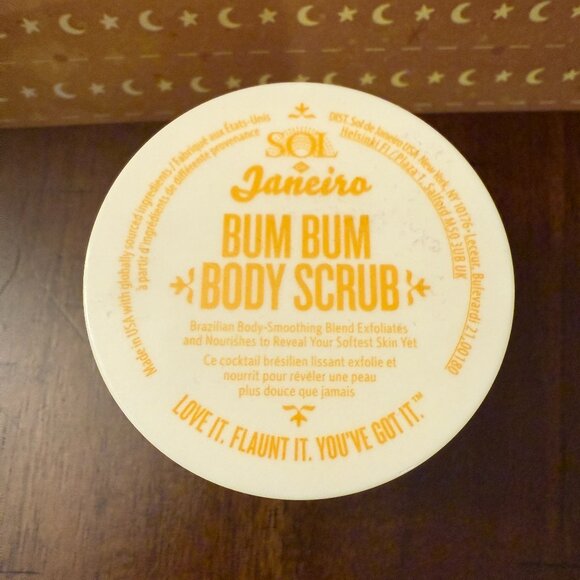 BUM BUM BODY SCRUB BRAND NEW - Picture 1 of 1